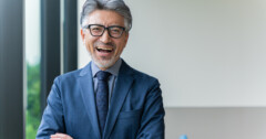 50代の起業でおすすめの職種は?成功するポイントやお金の注意点を解説