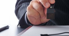 印鑑は契約書に必要？契約に使用する種類と押印する位置を解説