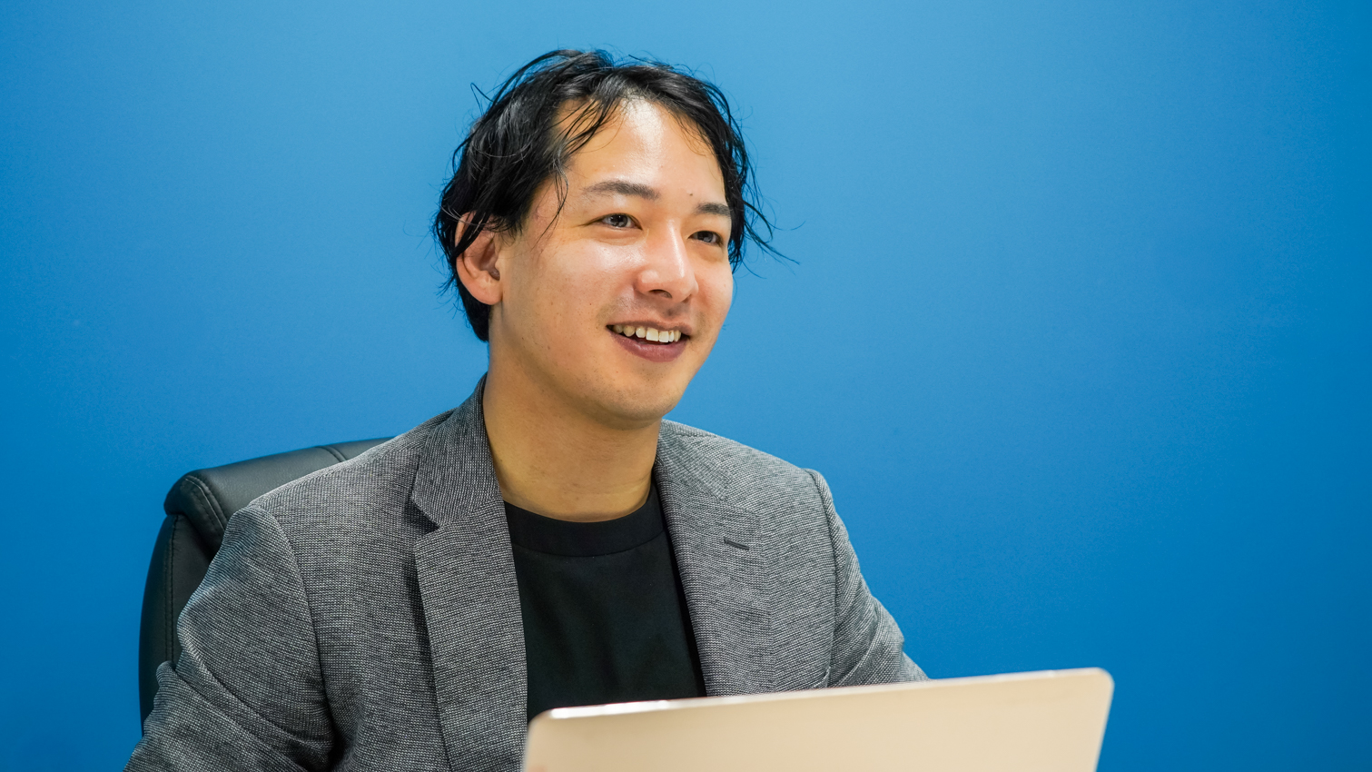 モバイルWiFiレンタル業界を牽引する「株式会社FREEDiVE」